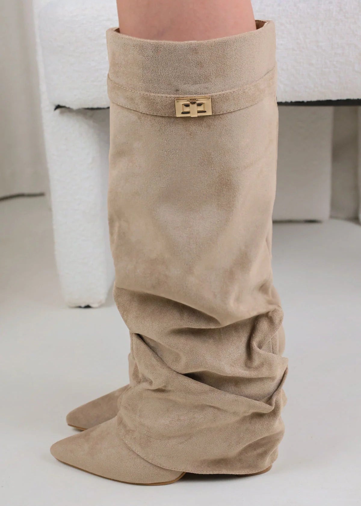 Kniehohe Stiefel Lavista aus Wildleder - Beige