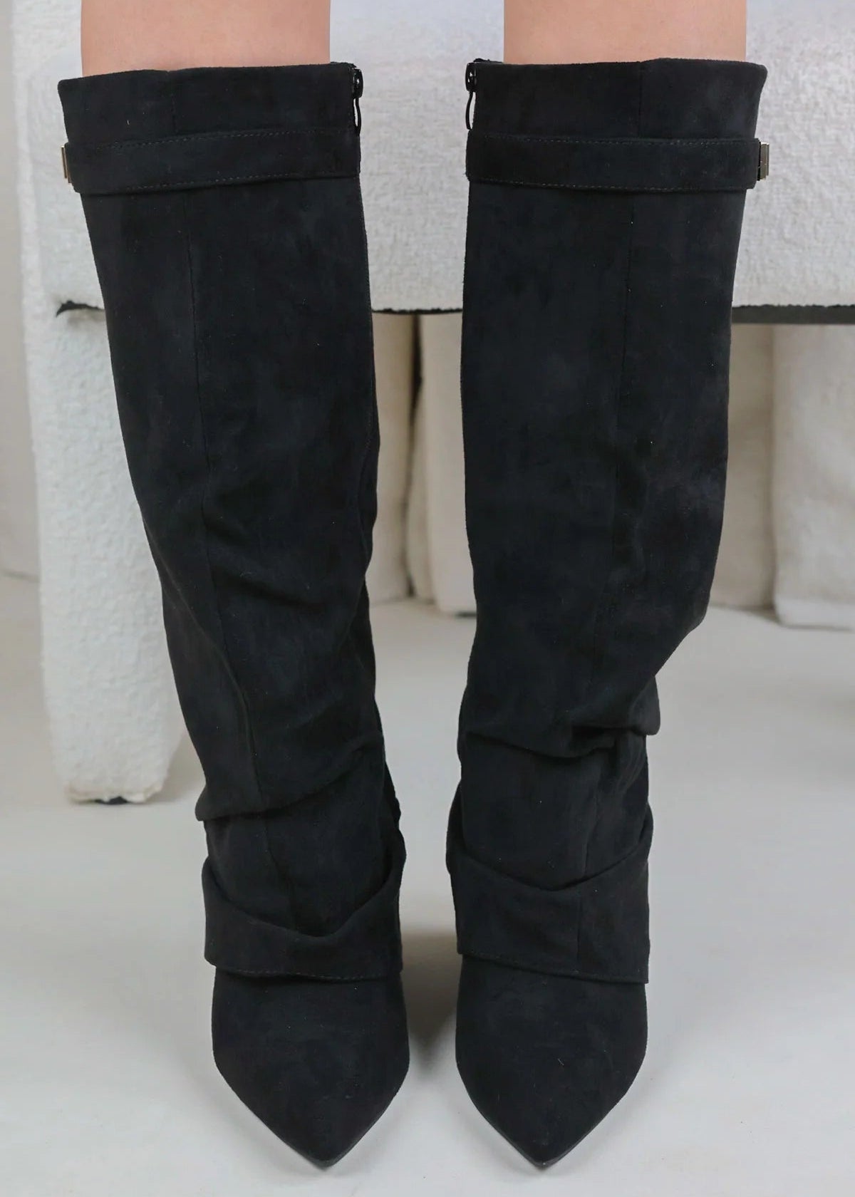 Kniehohe Stiefel „Lavista“ aus Wildleder - Schwarz