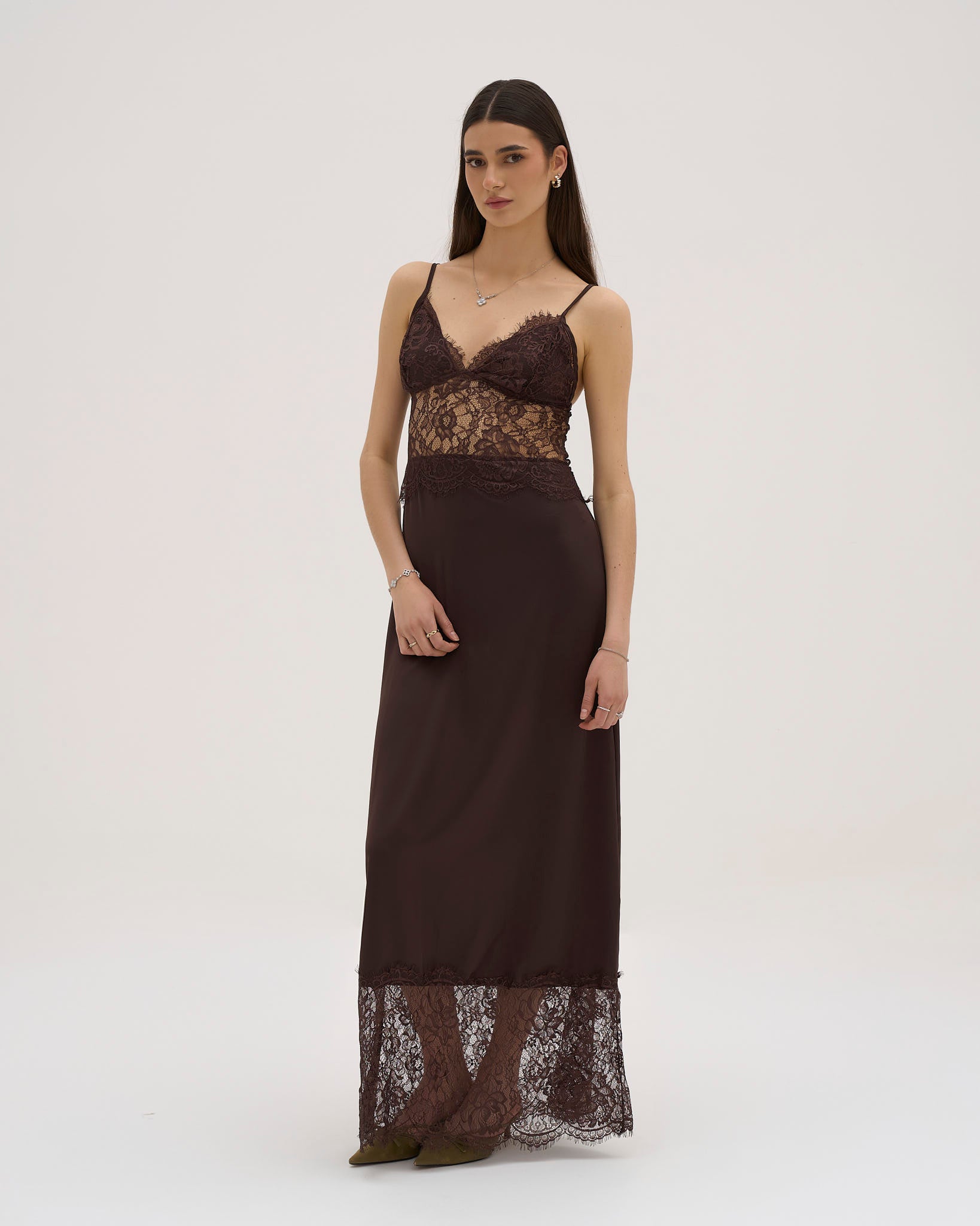 brown lace maxi dress Iselle Elegant Off the Shoulder while the lined body 8/15 Size:2 USA
