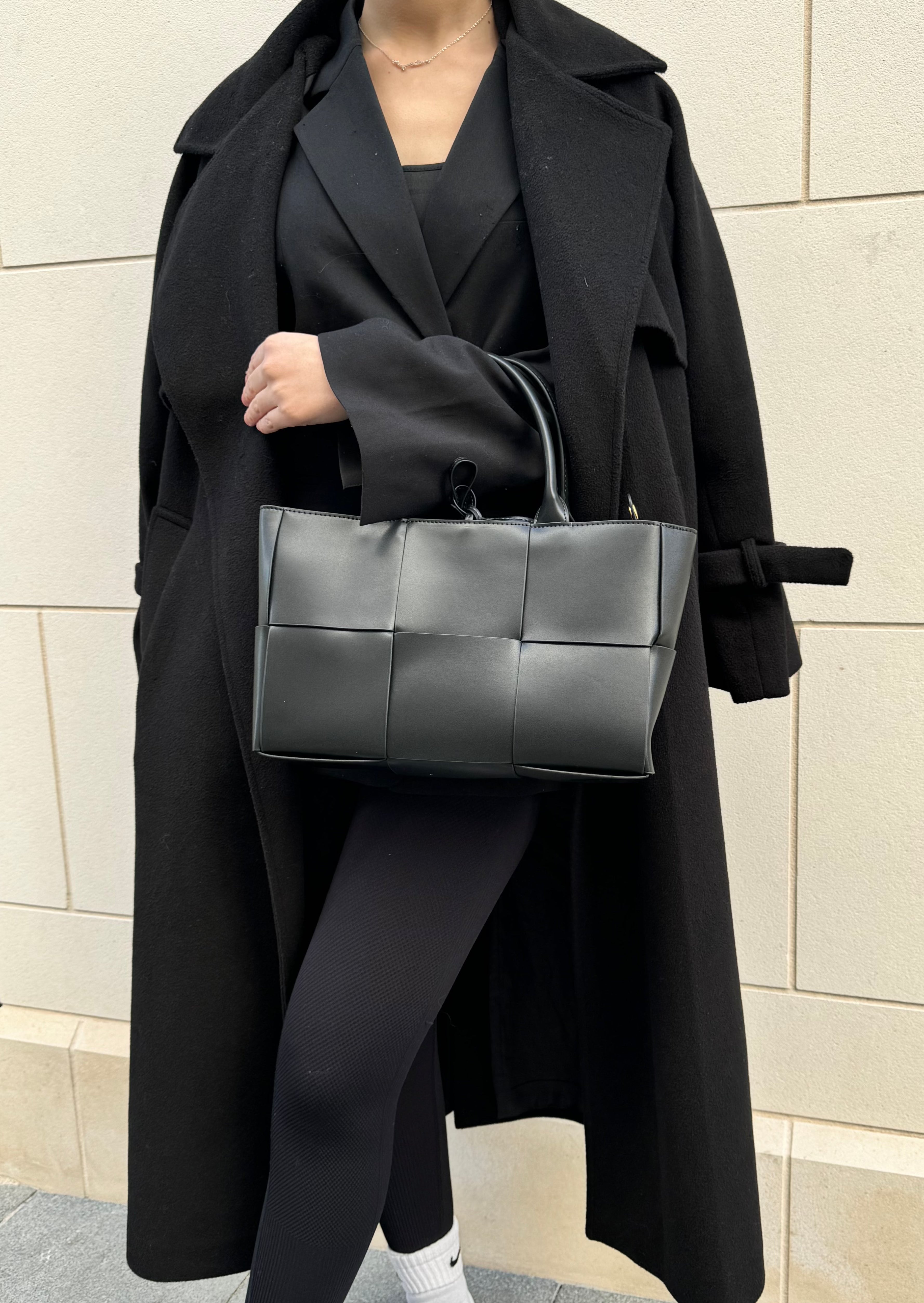Linnea Tasche - Schwarz