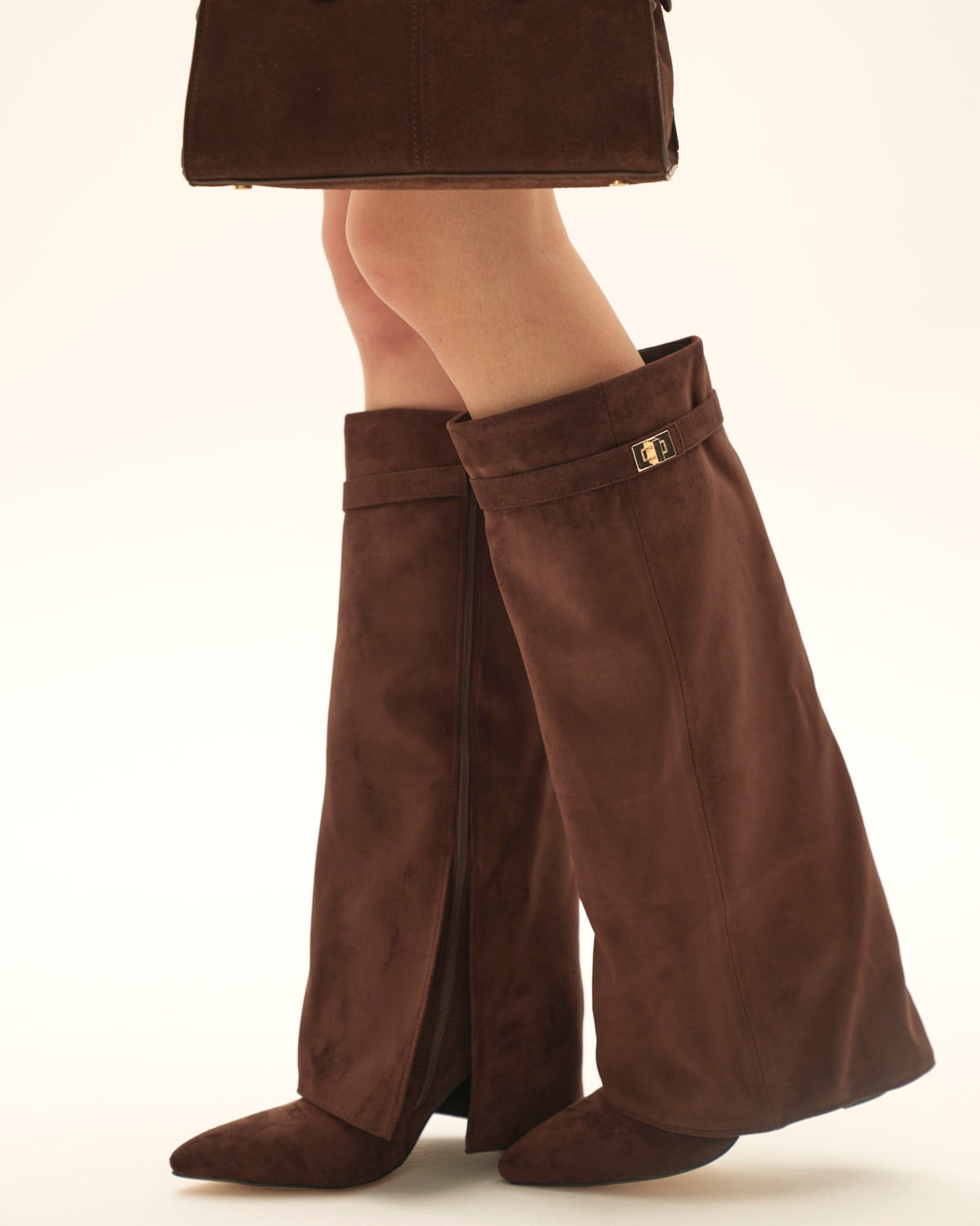 Kniehohe Stiefel Lavista aus Wildleder - Braun
