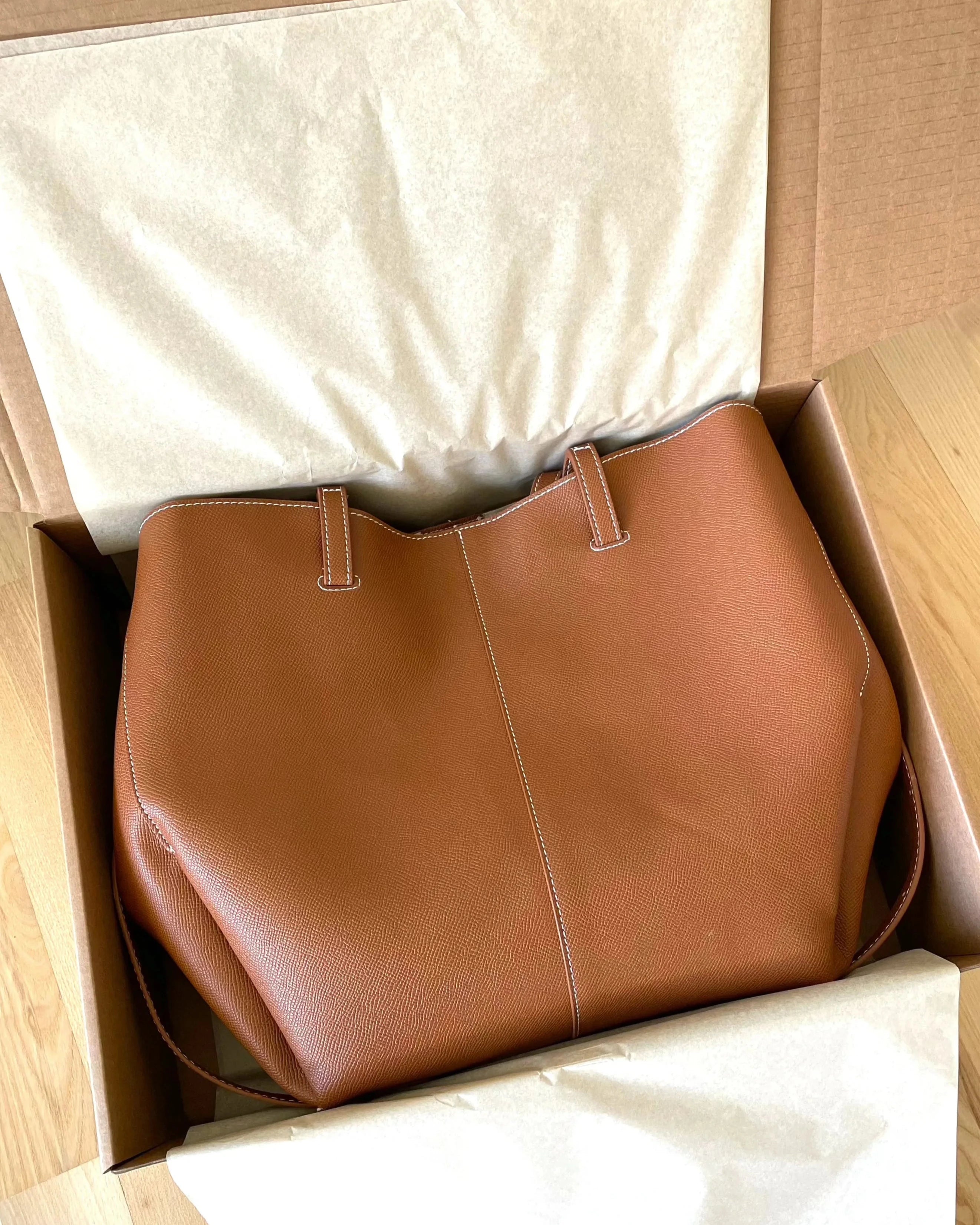 Essential Tote Bag - Camel