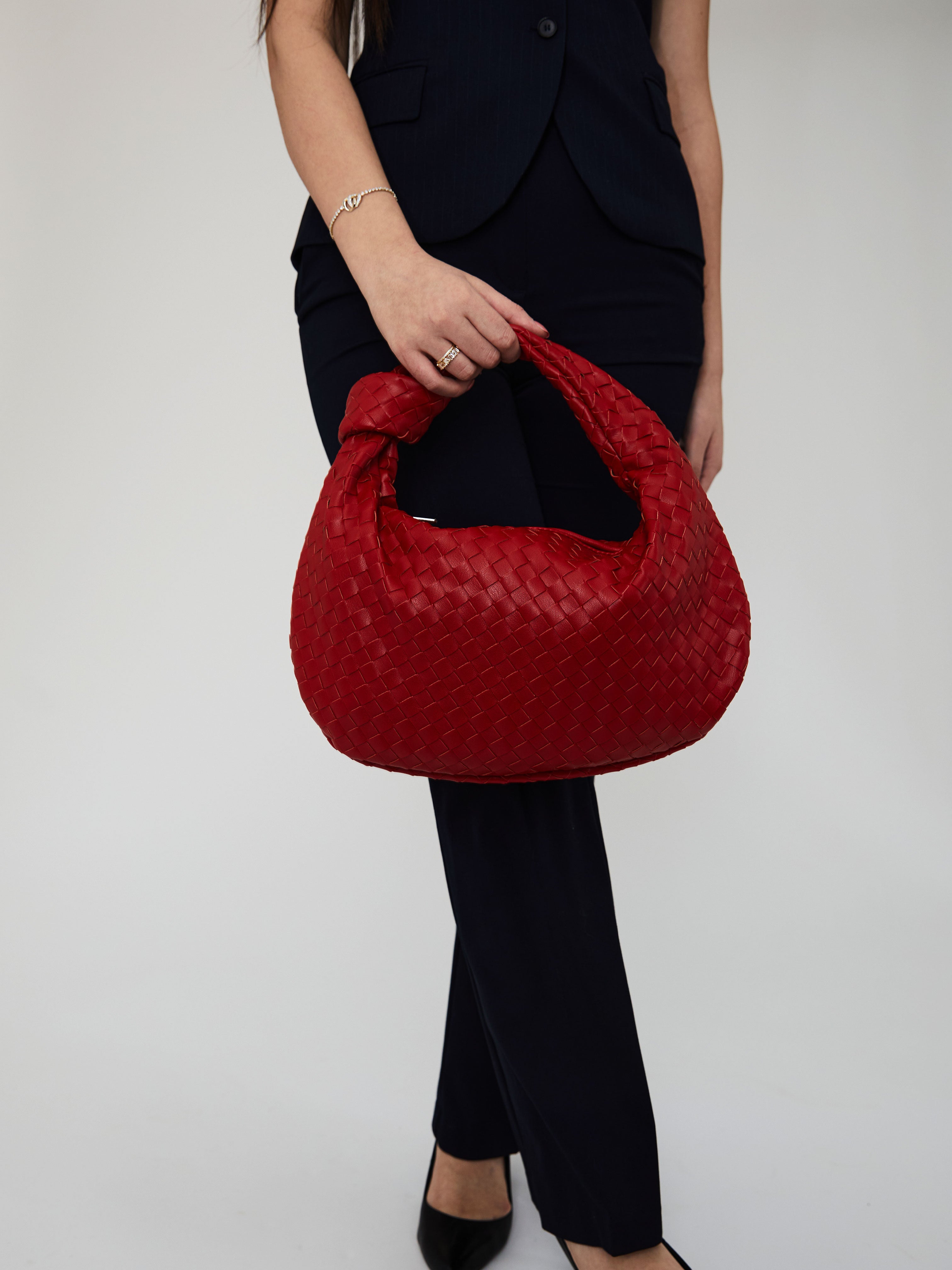 Medium Everyday Leather Bag - Cherry Red